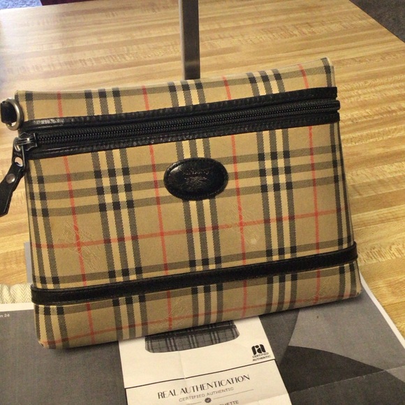 Burberry Pochette